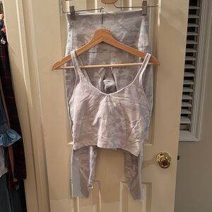 lululemon athletica Gray Camo Leggings and Top Set